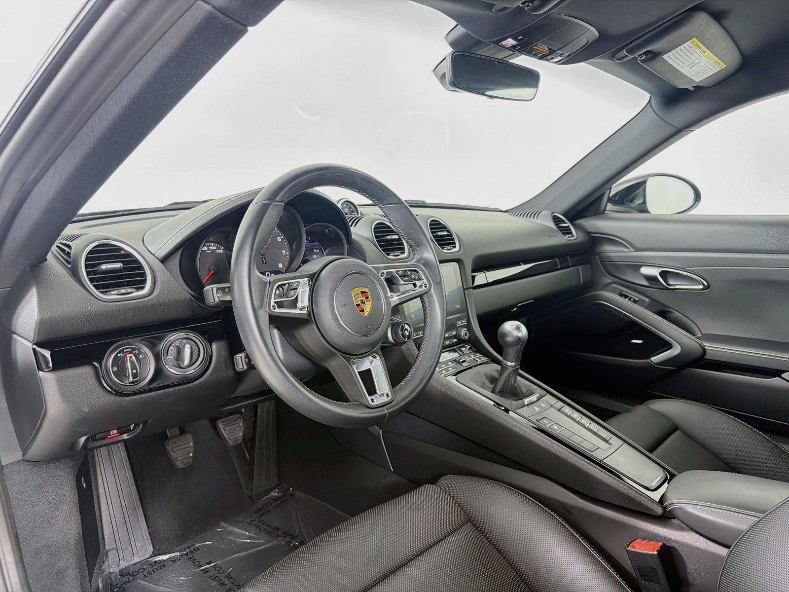 Used 2024 Black Porsche Style Edition image 4