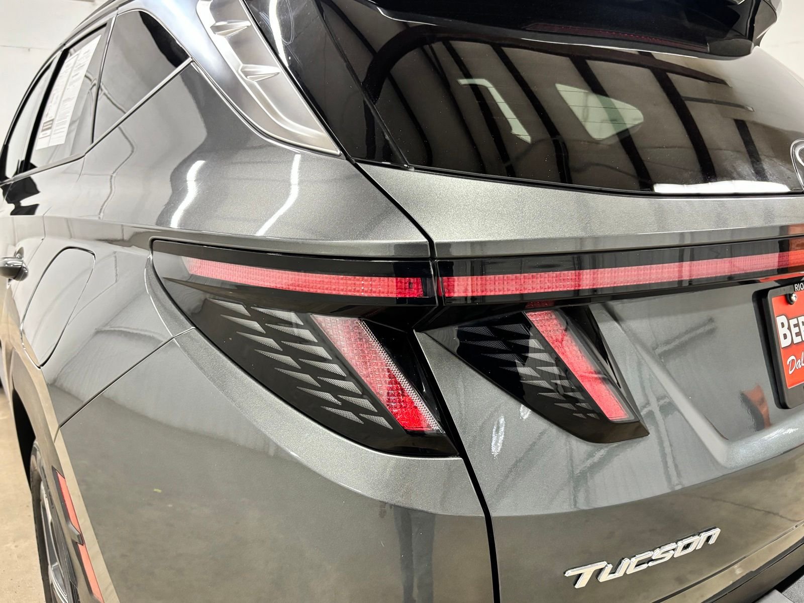 Certified Used 2022 Gray Hyundai Limited image 7