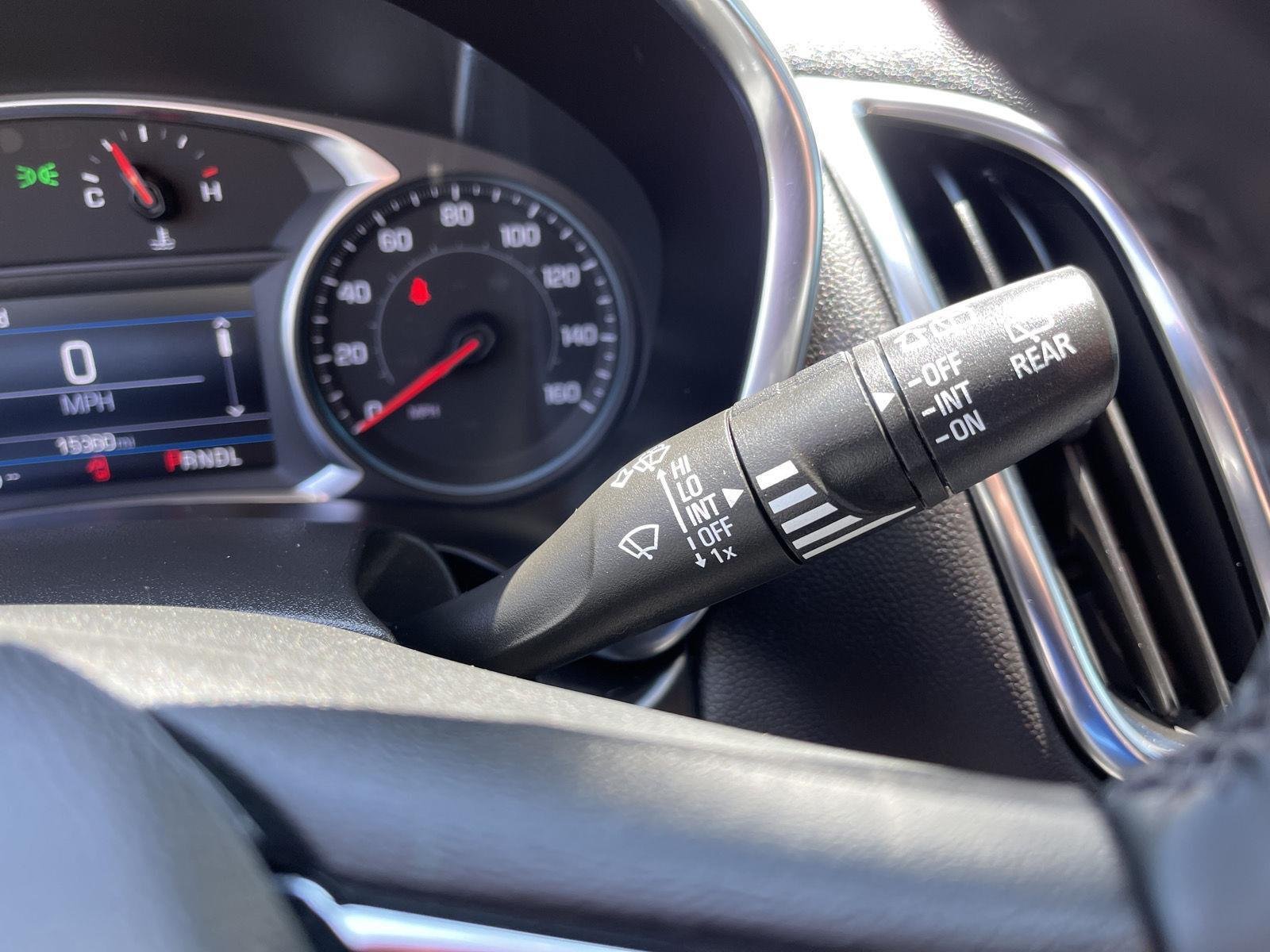 Used 2024 Summit White Chevrolet LT image 19