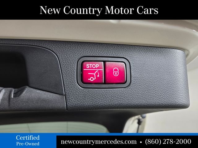 Certified Used 2021  Mercedes-Benz GLC 300 image 14