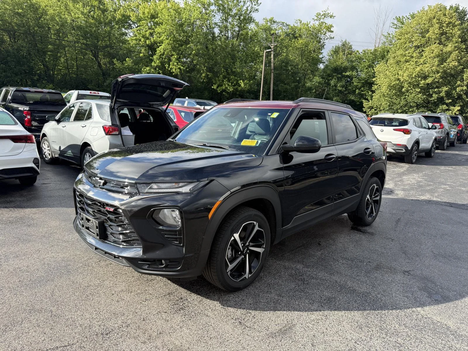 Used 2022 Mosaic Black Metallic Chevrolet RS image 2