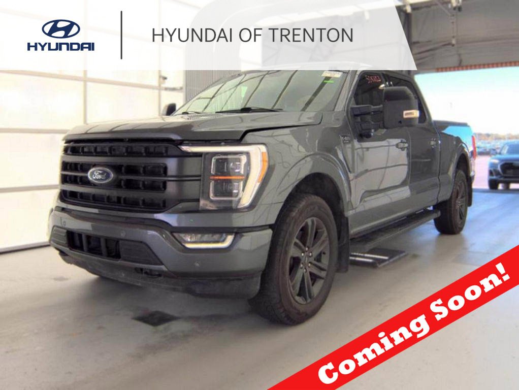 Used 2023 Gray Ford  image 1