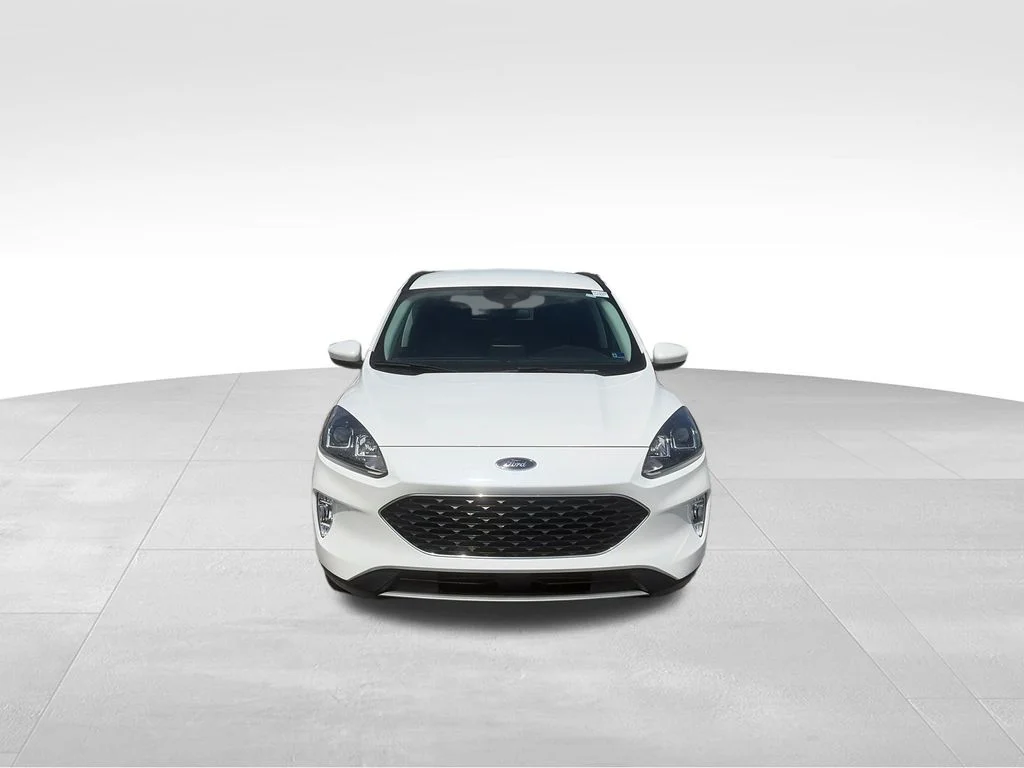 Used 2022 White Ford SEL image 9
