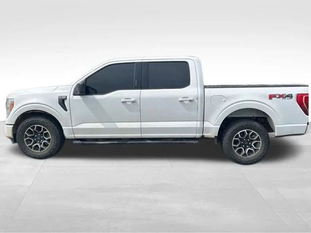 Used 2022 White Ford XLT image 6
