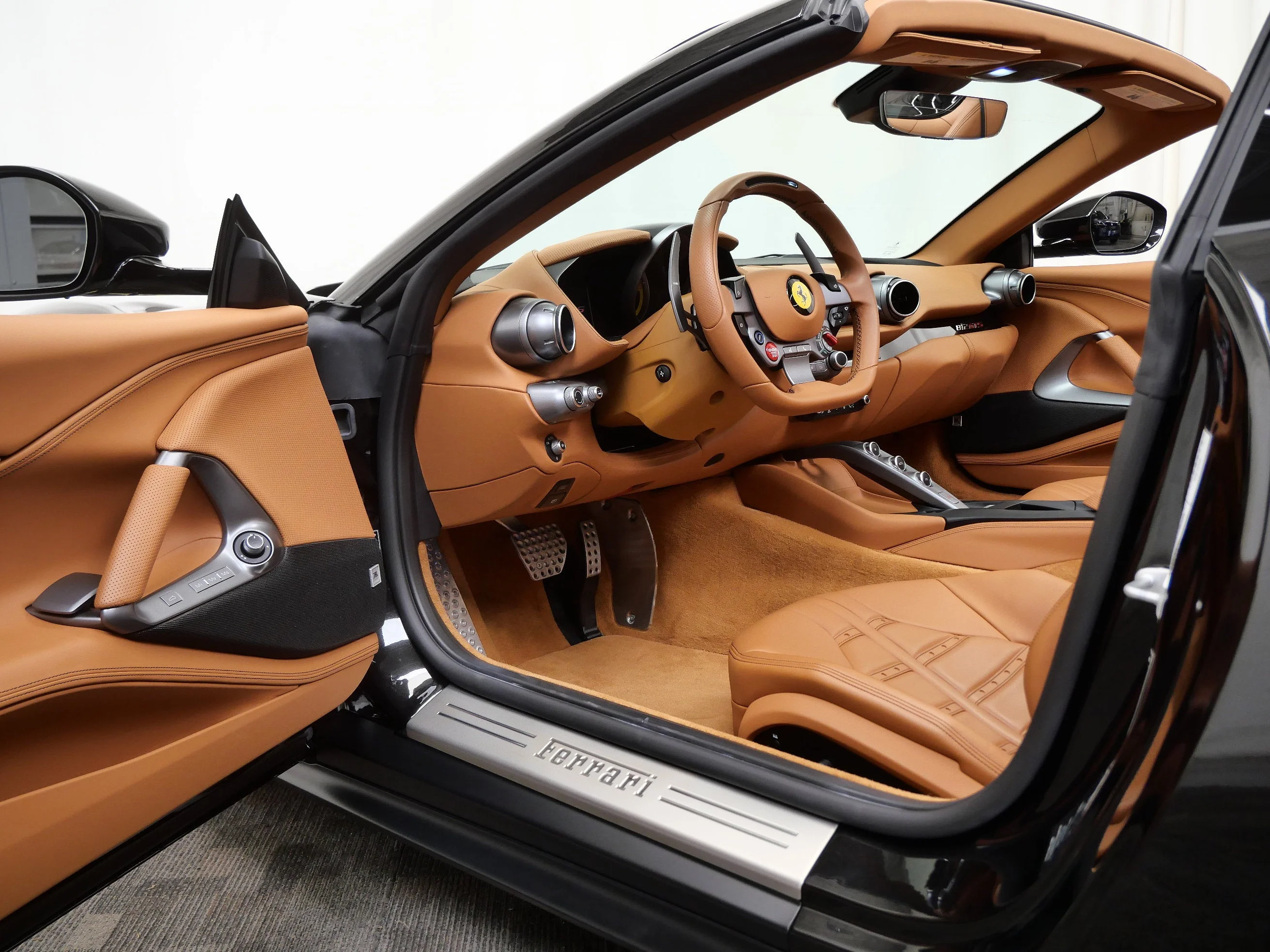 Certified Used 2022 Nero Daytona Metallic Ferrari Base image 20