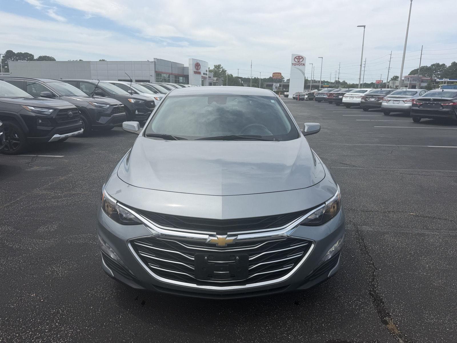 Used 2024 Sterling Gray Metallic Chevrolet LT image 2