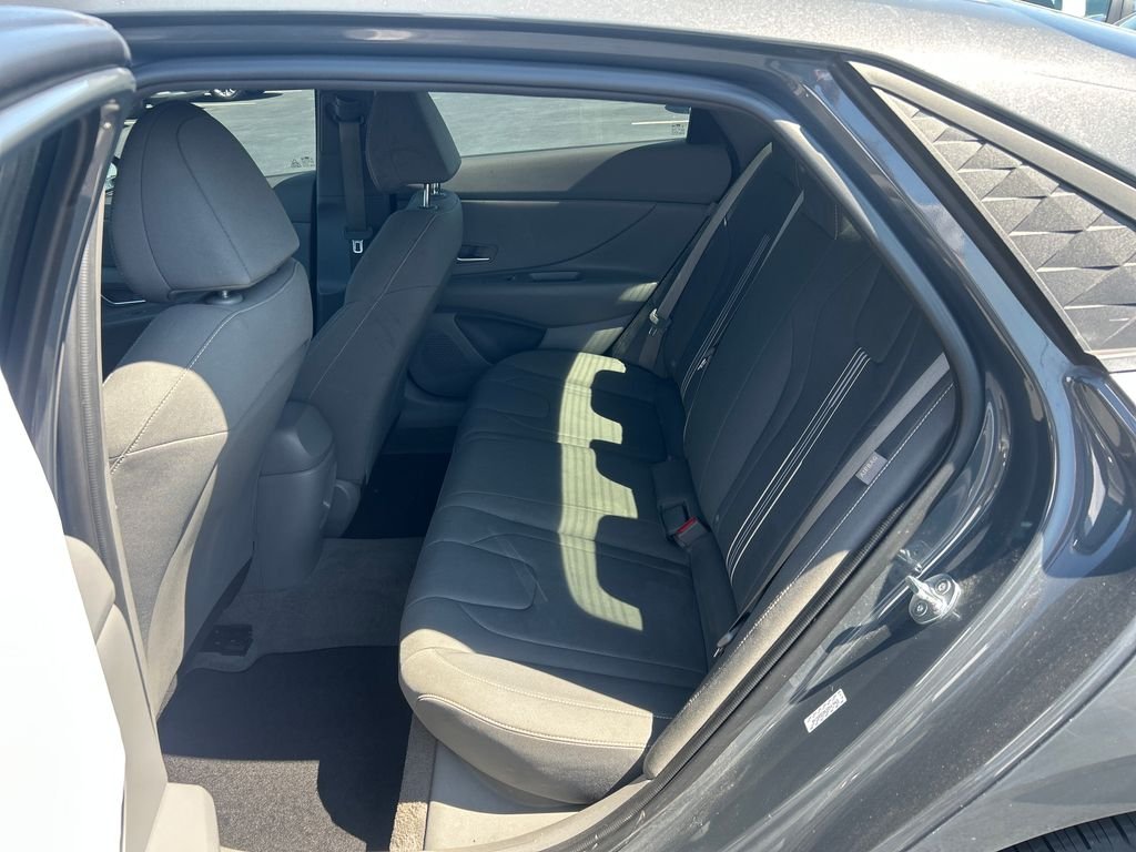 Used 2024 Gray Hyundai SEL image 14