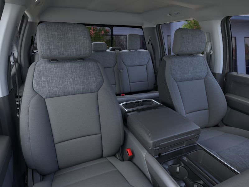2025 Ford F-150 XLT - Photo 10