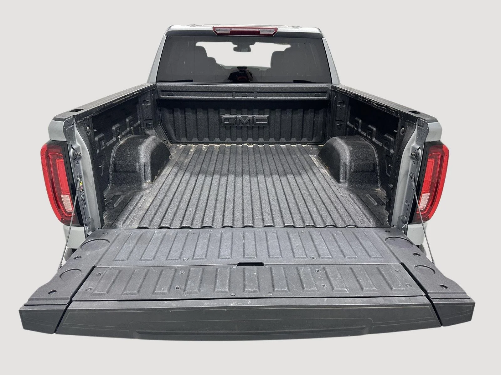 Used 2026 Sterling Metallic GMC SLT image 25