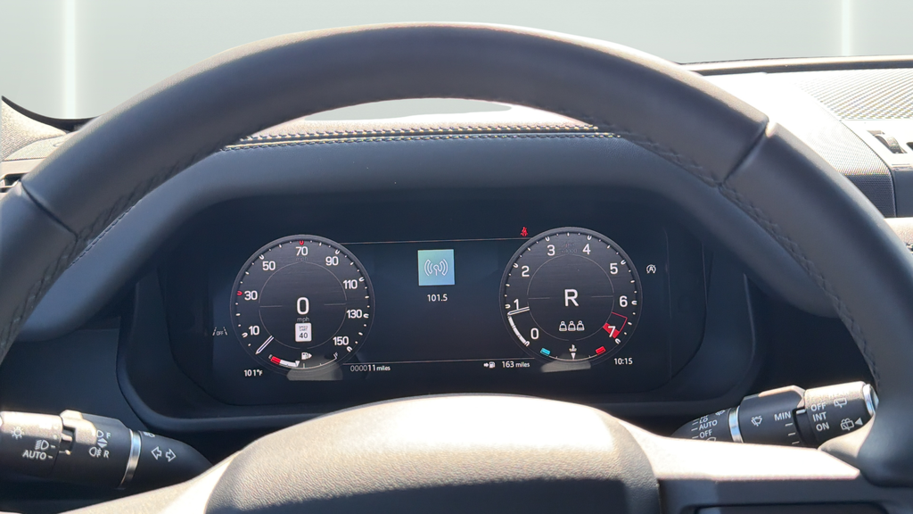 New 2026 Woolstone Green Land Rover X-Dynamic SE image 26