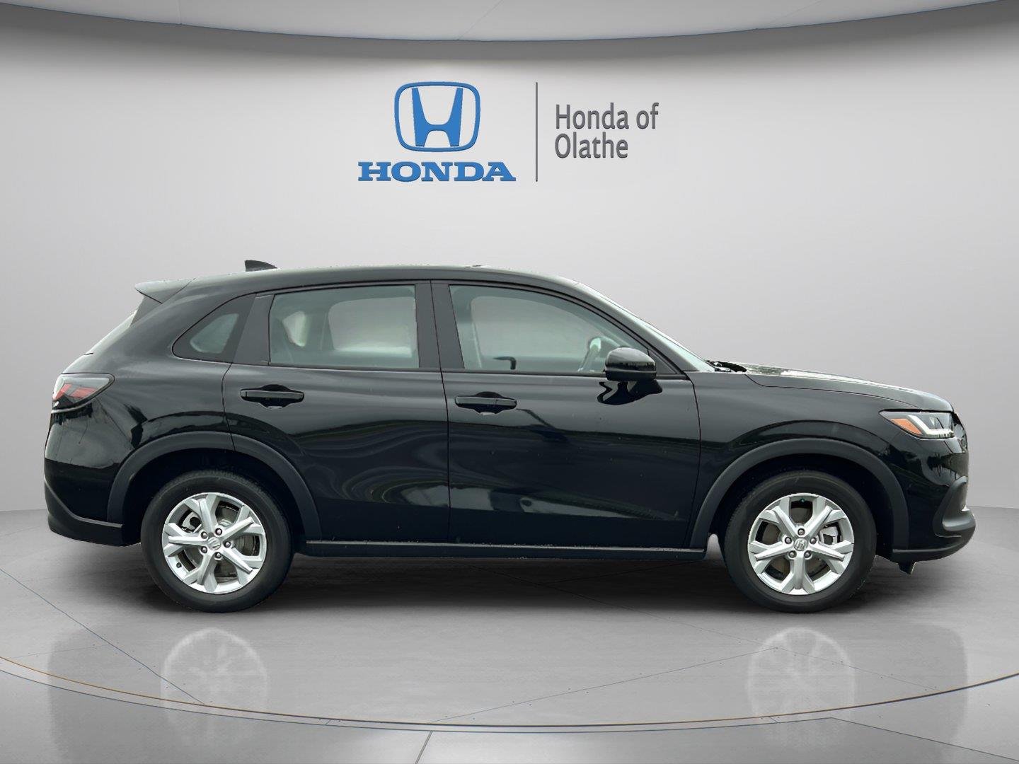 Certified 2025 Honda HR-V LX with VIN 3CZRZ1H35SM740865 for sale in Kansas City