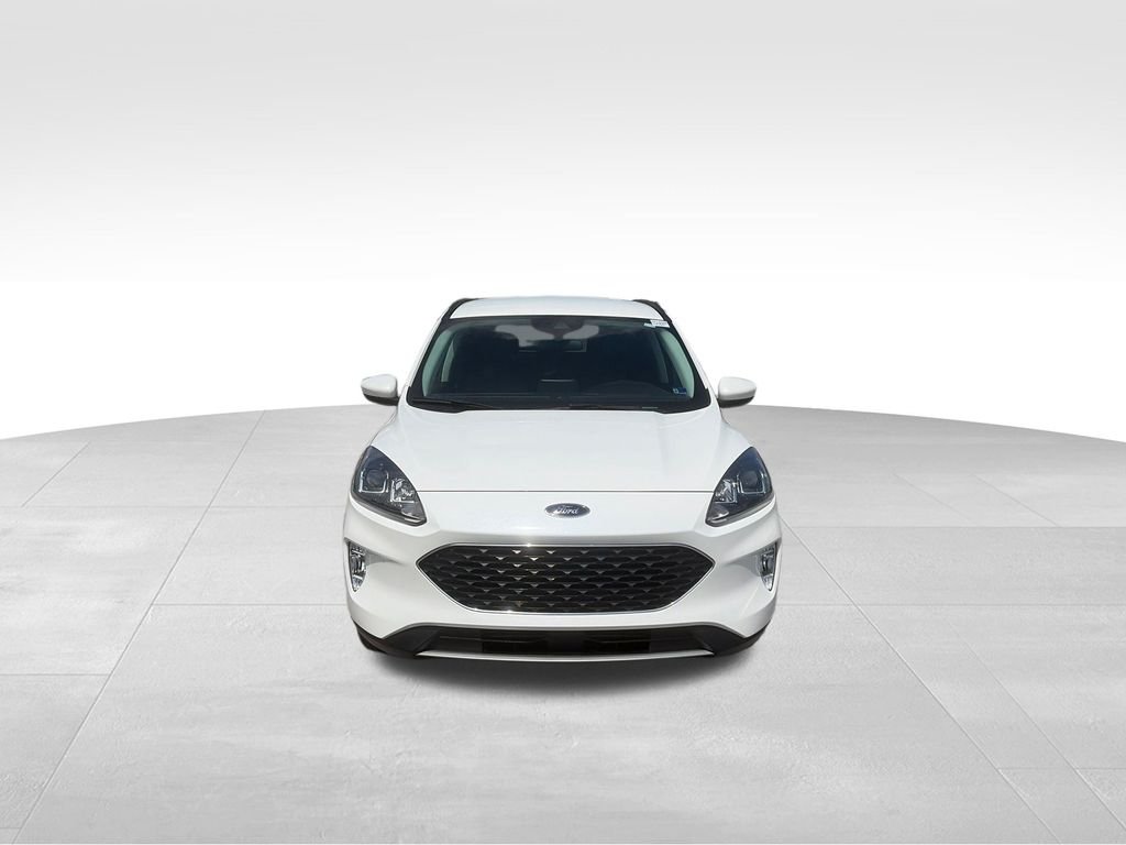 Used 2022 White Metallic Ford SEL image 9