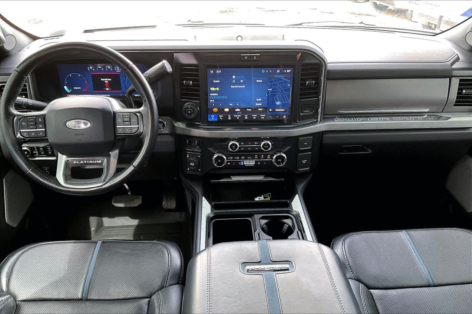 Used 2025 Agate Black Metallic Ford Platinum image 12