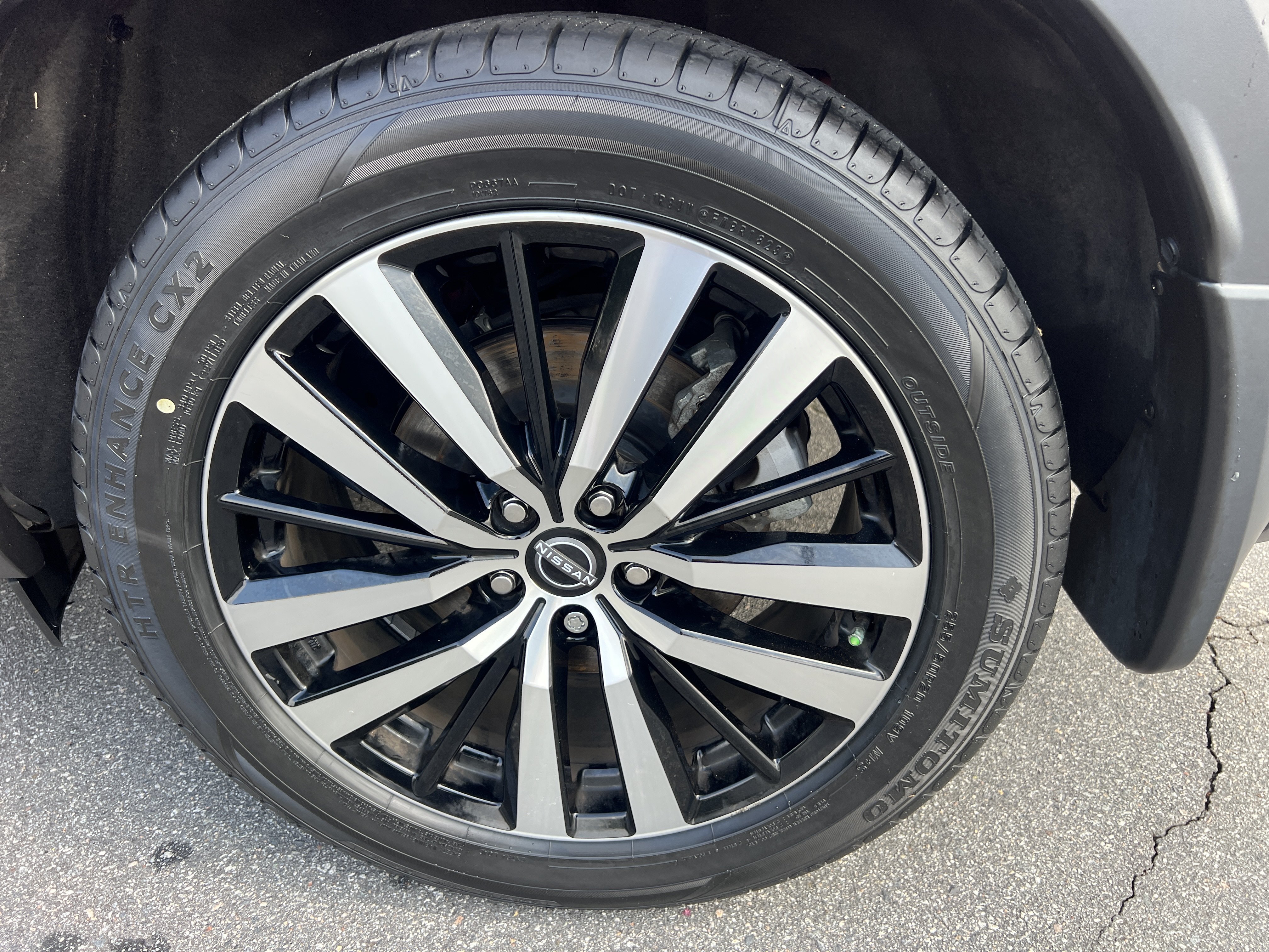 Certified Used 2023 Scarlet Ember Tintcoat/Super Black Nissan Platinum image 10