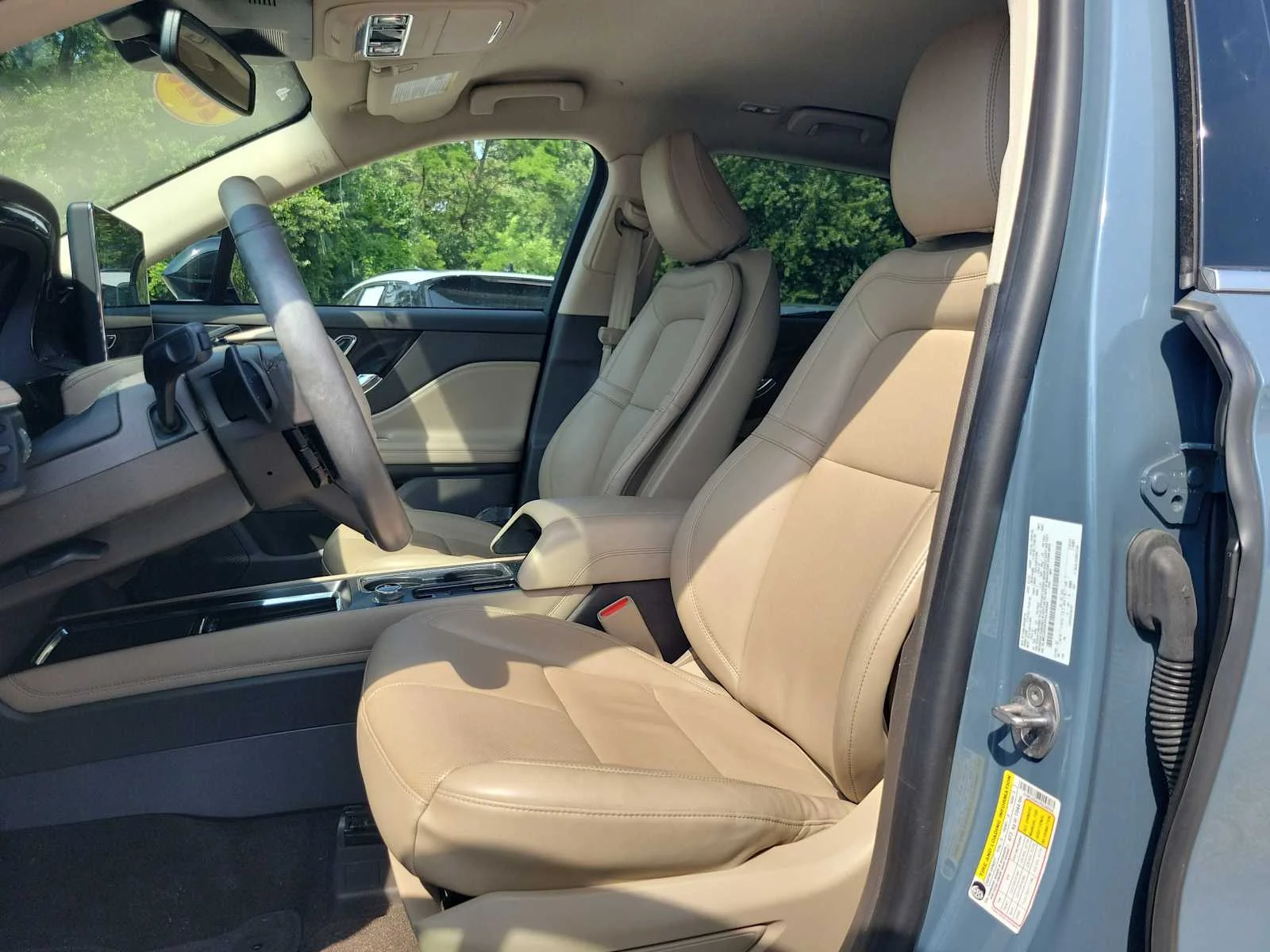 Used 2023 Vapor Blue Lincoln Reserve image 16