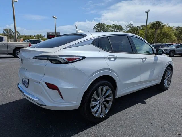 New 2026 White Frost Tricoat Buick Avenir image 5