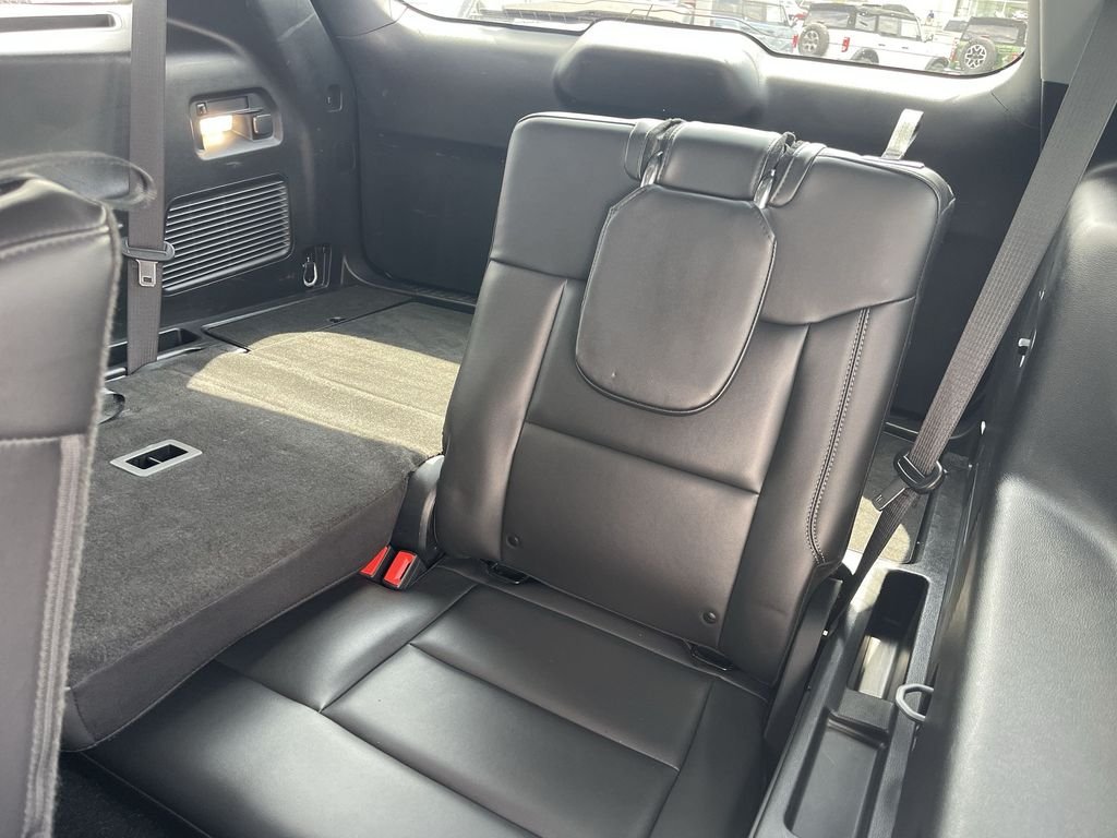 Used 2023 White Ford XLT image 22