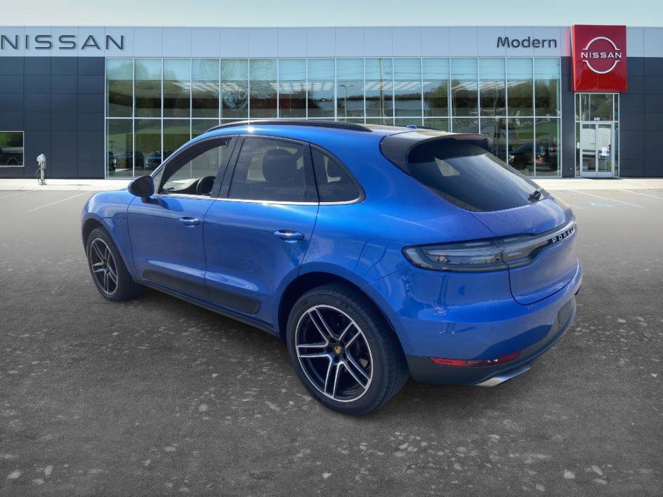 Used 2020 Sapphire Blue Metallic Porsche Base image 6