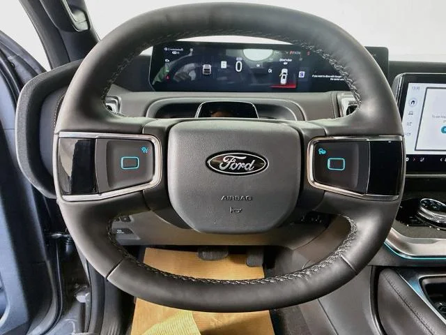 New 2026 Marsh Gray Ford Tremor® image 46
