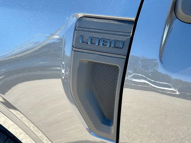 New 2026 Gray Metallic Ford Lobo Standard image 17