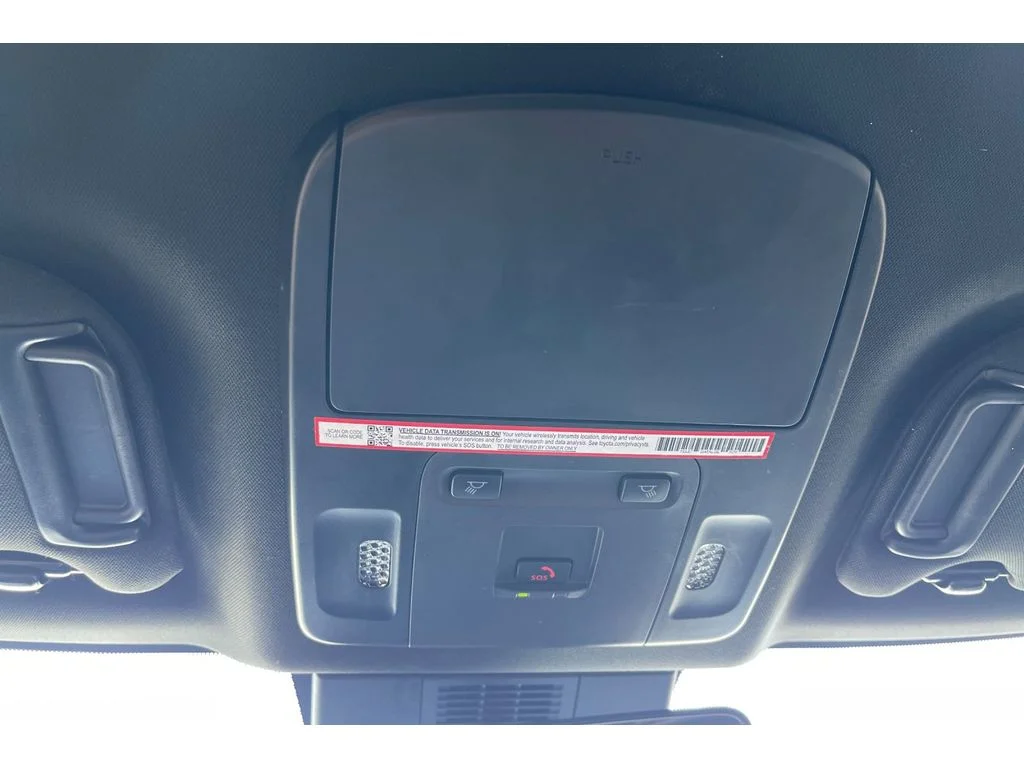 Used 2025 Ice Cap Toyota SE image 23