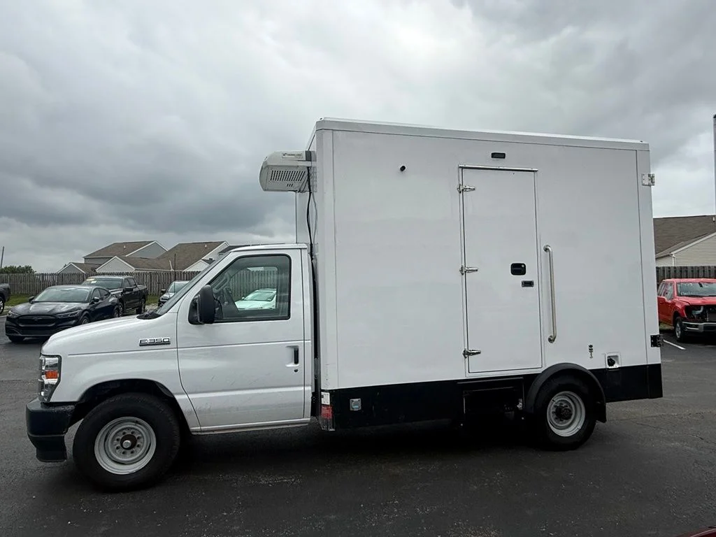 Used 2023 White Ford Base image 6
