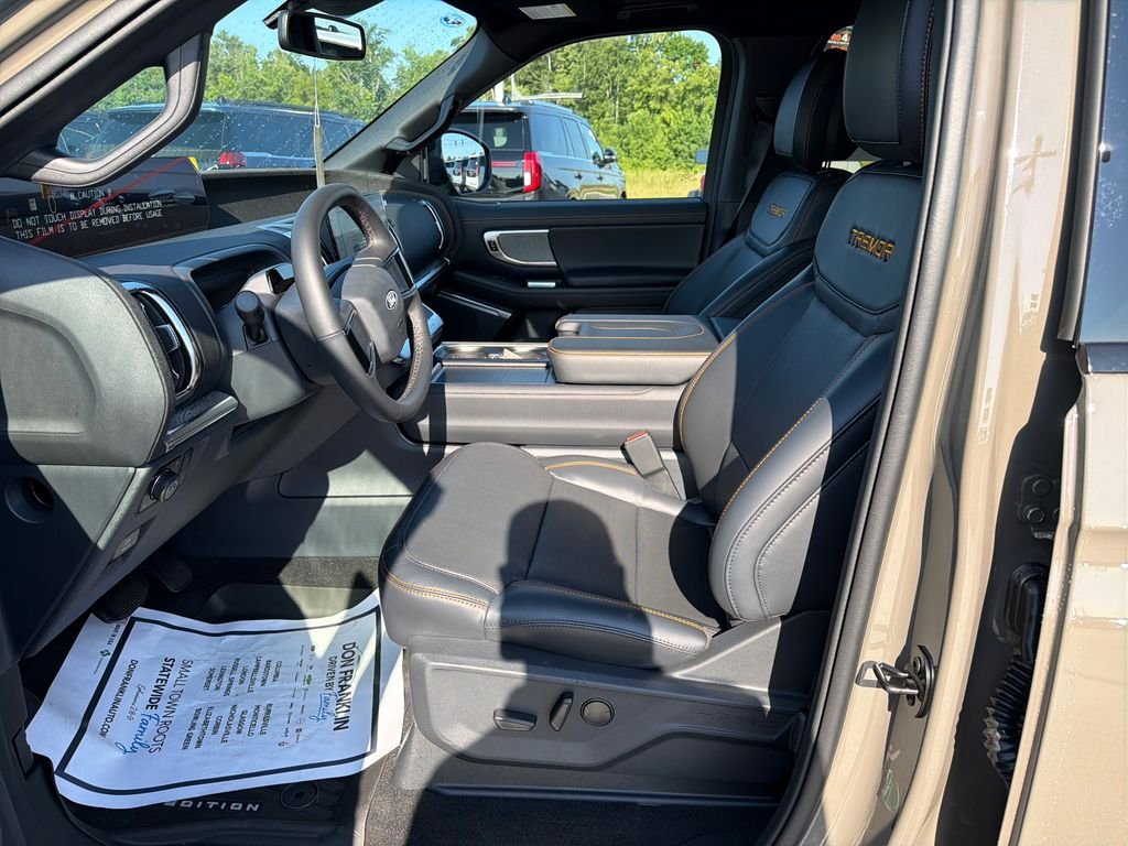 New 2027 Marsh Gray Ford Tremor® image 13