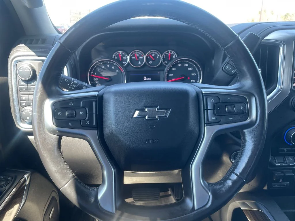 Used 2020 Cajun Red Tintcoat Chevrolet RST image 14