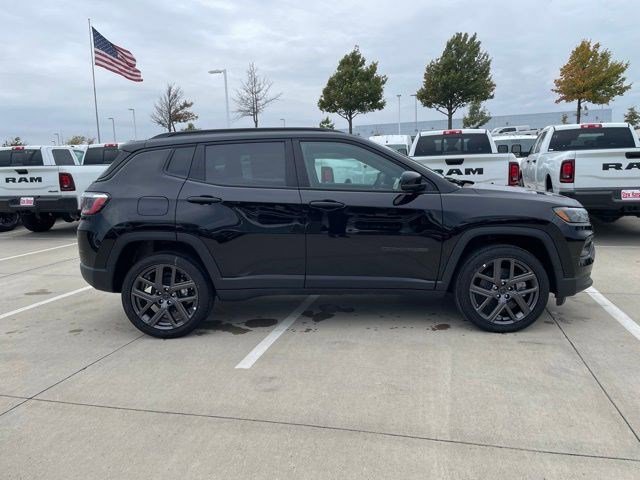 New 2026 Diamond Black Crystal Pearlcoat Jeep Limited Altitude image 5