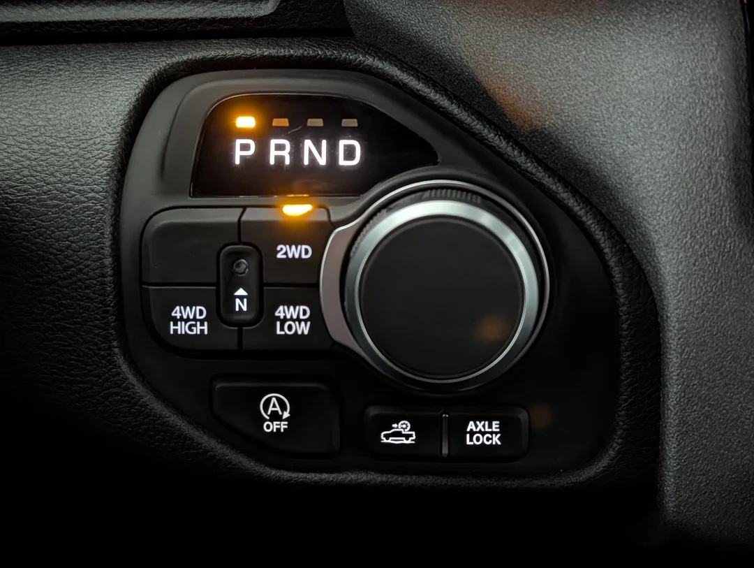 New 2026 Black RAM Warlock - - 4x4 - 3.0L Hurricane Twin Turbo - E-Locker Axle - 18 Black Wheels & More! image 19