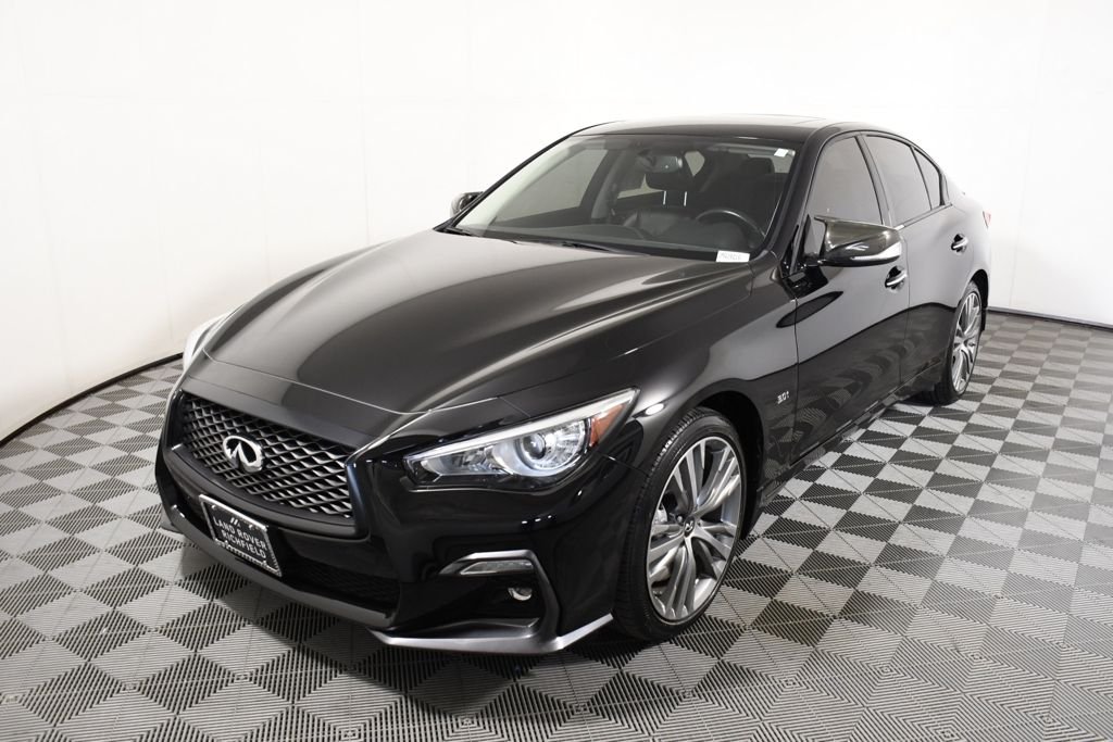 Used 2018 Black Obsidian INFINITI Sport image 1