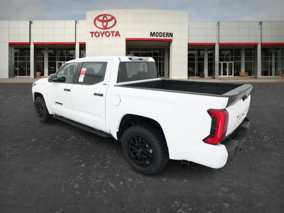 New 2026 Ice Cap Toyota SR5 image 12