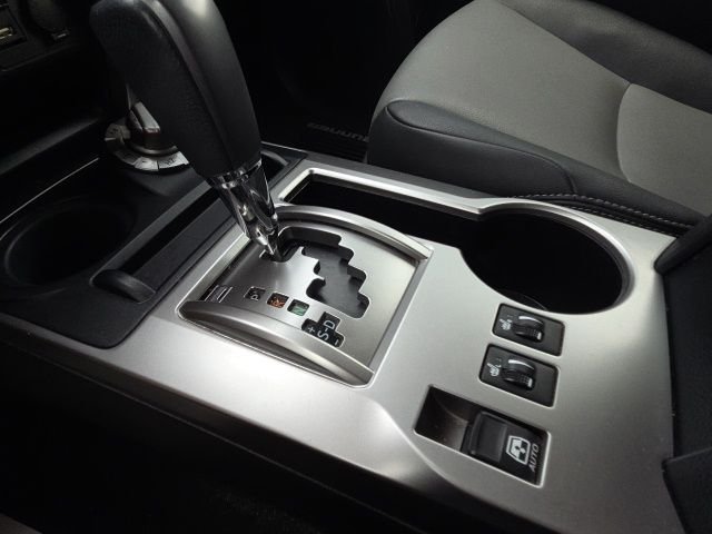 Used 2020 White Toyota SR5 Premium image 28