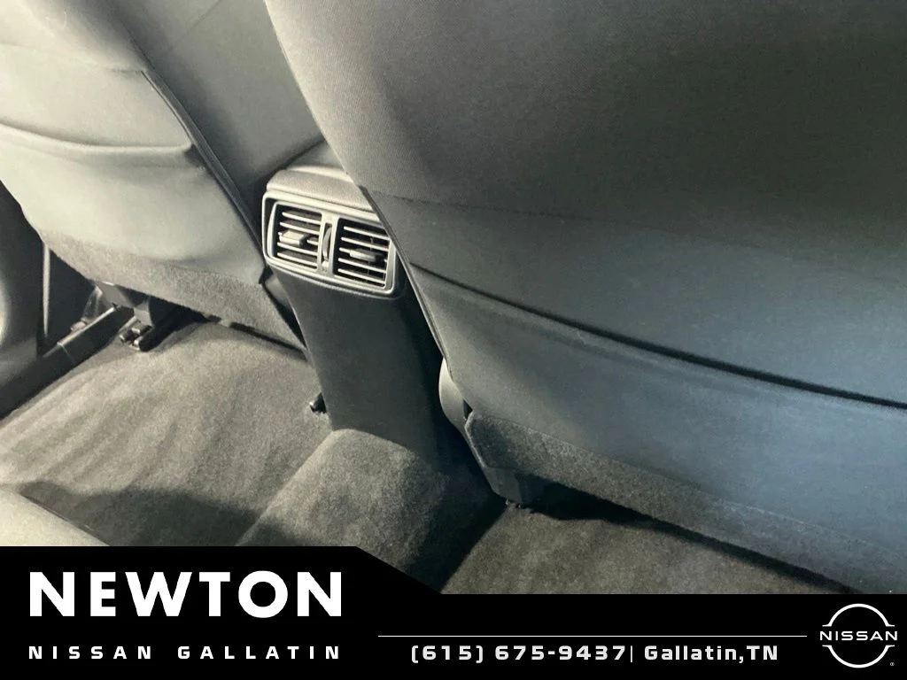 Used 2020 Brilliant Silver Metallic Nissan SV image 14