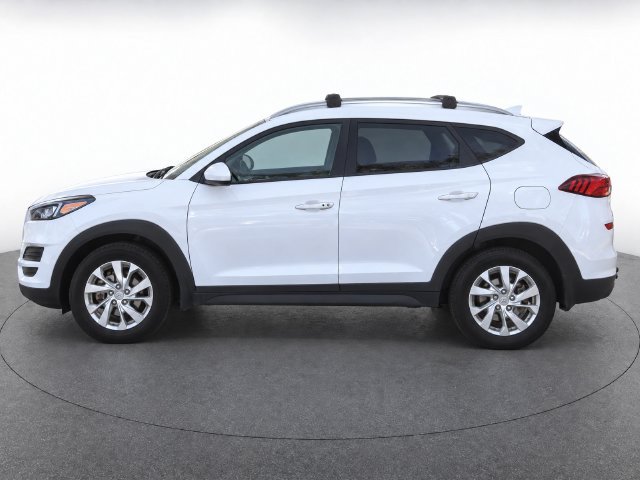 Used 2020 White Hyundai Value image 6