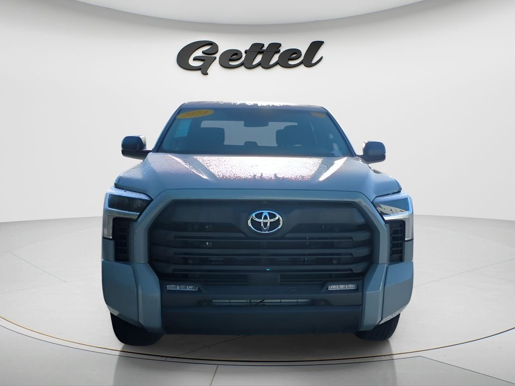 Used 2024  Toyota SR5 image 2