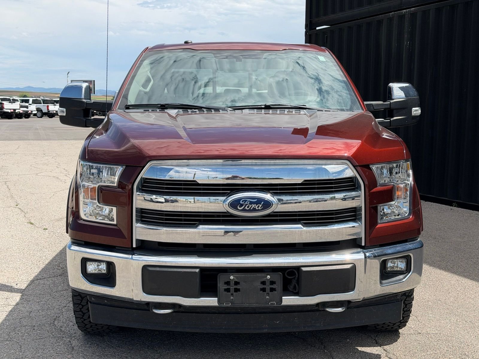 View vehicle photo 2