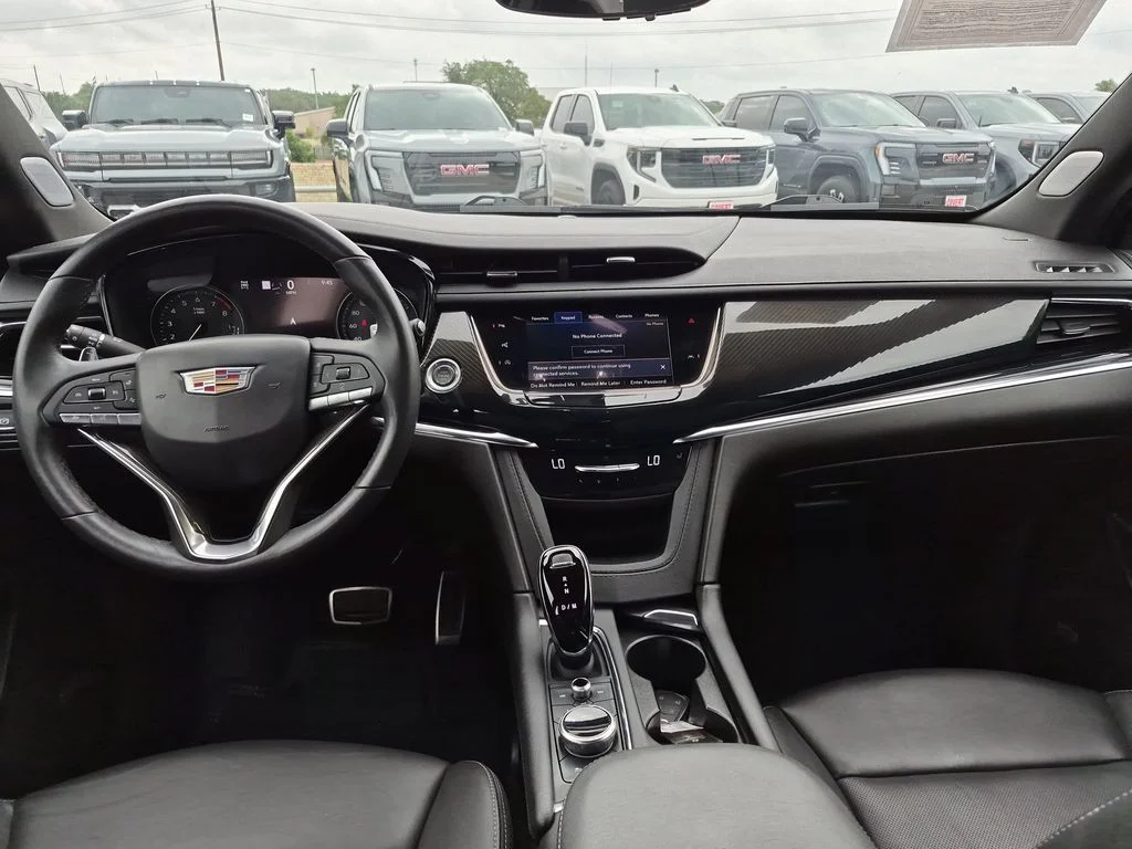 Used 2023 White Cadillac Sport image 33