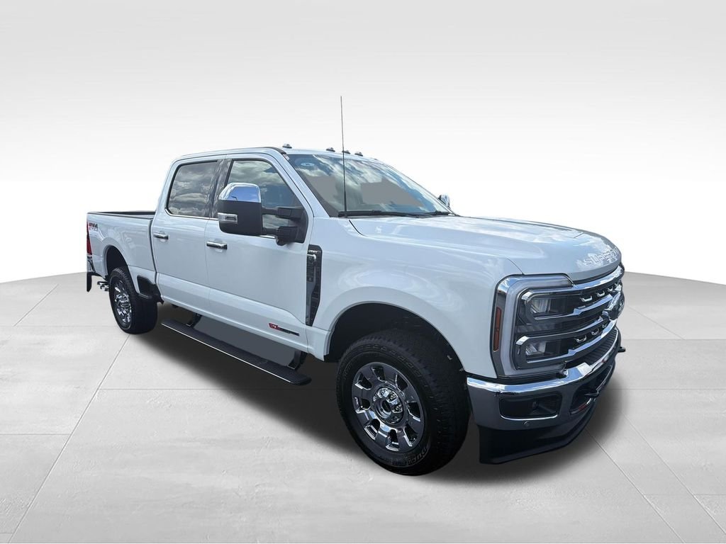 New 2026 Star White Metallic Tri-Coat Ford F-250® Lariat® image 7