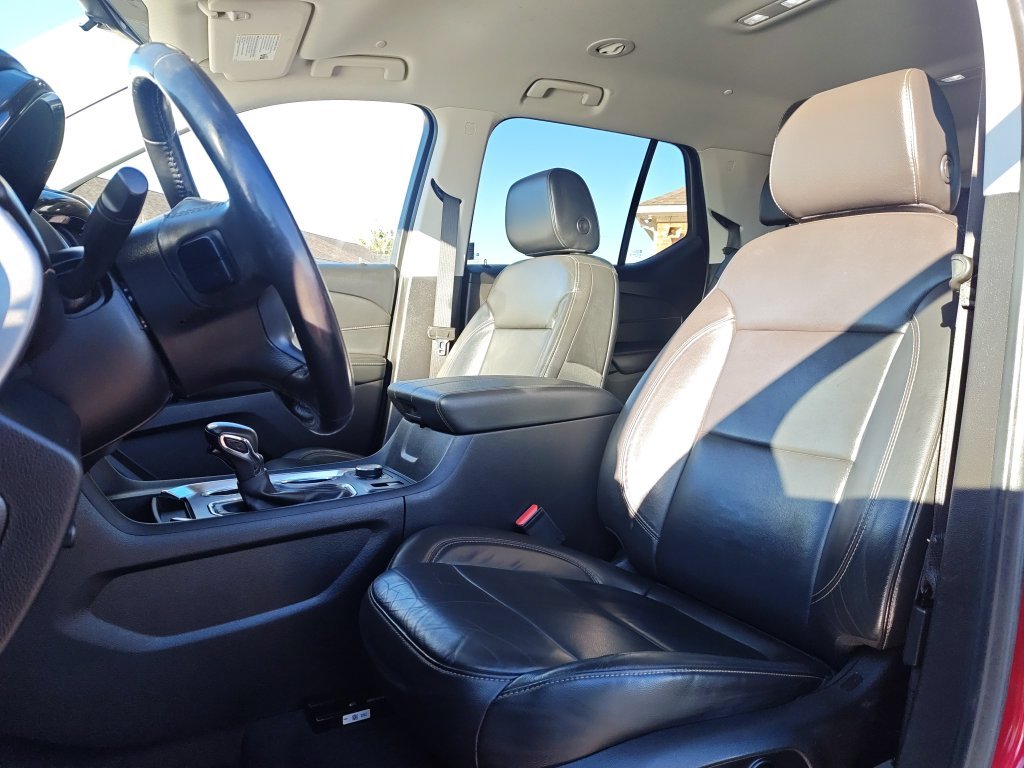Used 2021 Red Chevrolet RS image 13