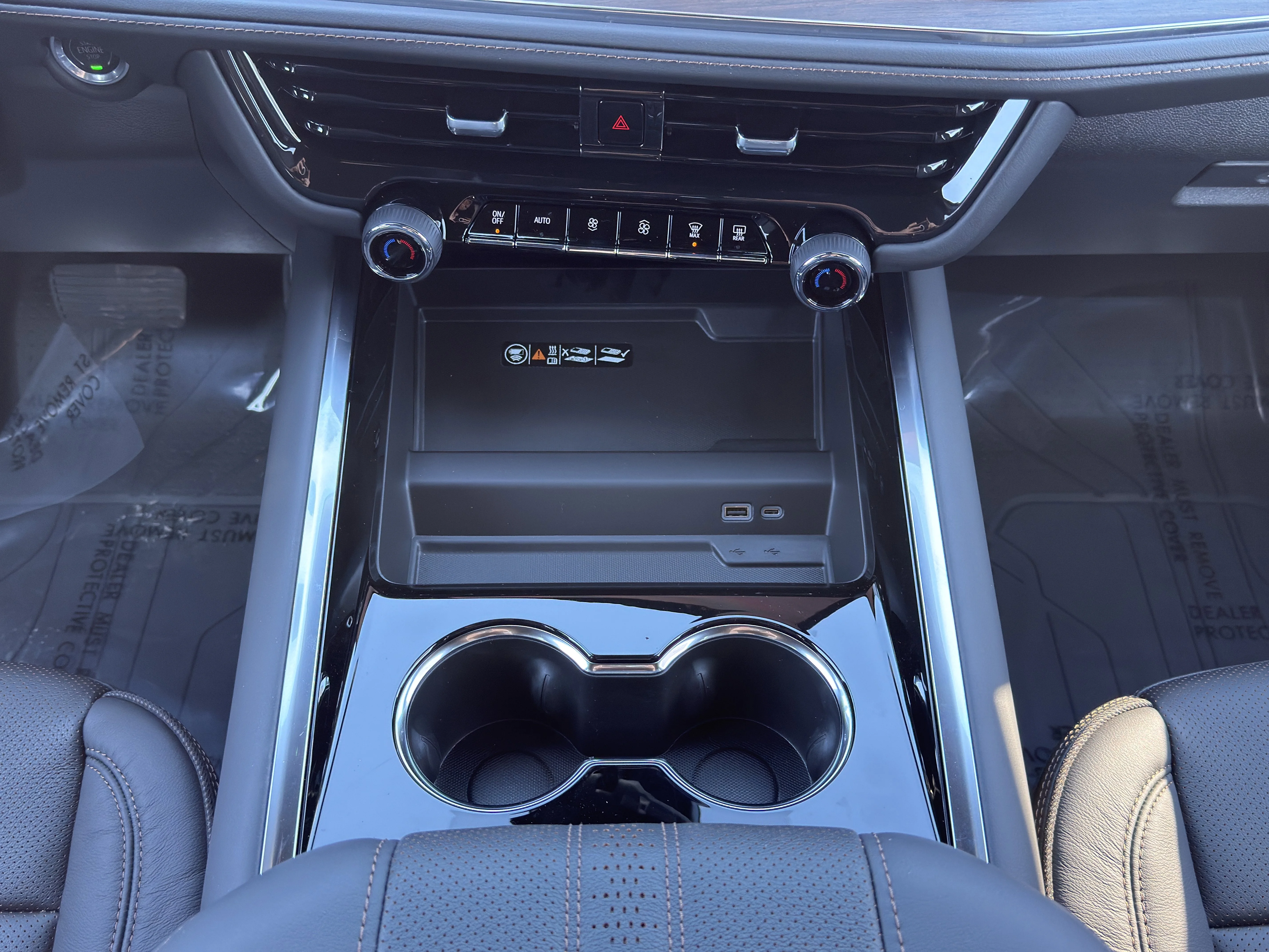2026 Chevrolet Suburban High Country - Photo 38