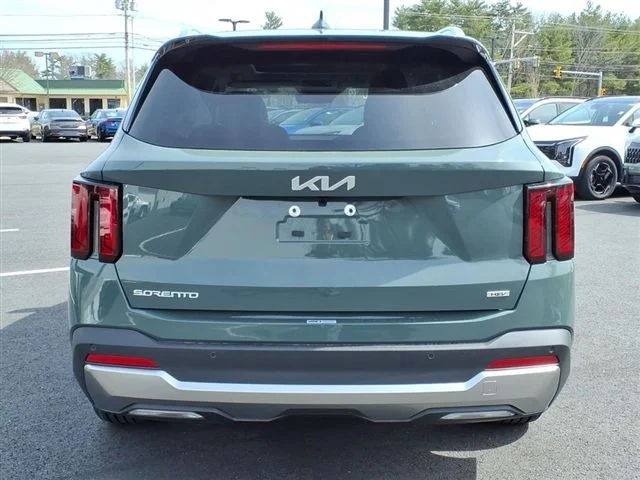 New 2026 Green Kia EX image 5