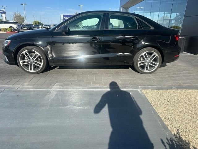 Used 2018 Black Audi 2.0T Premium image 8