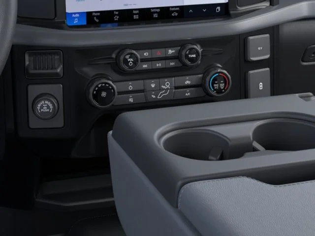 New 2026 Oxford White Ford XL image 37