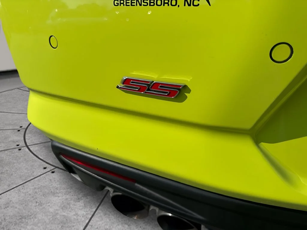 Used 2021 Green Chevrolet SS image 27