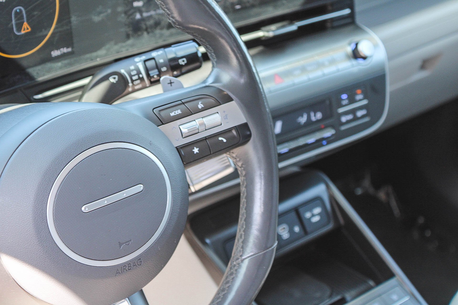 2024 Hyundai Kona Limited - Photo 19