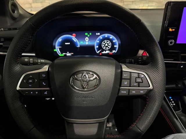 Used 2025 Pearl Toyota XSE image 15