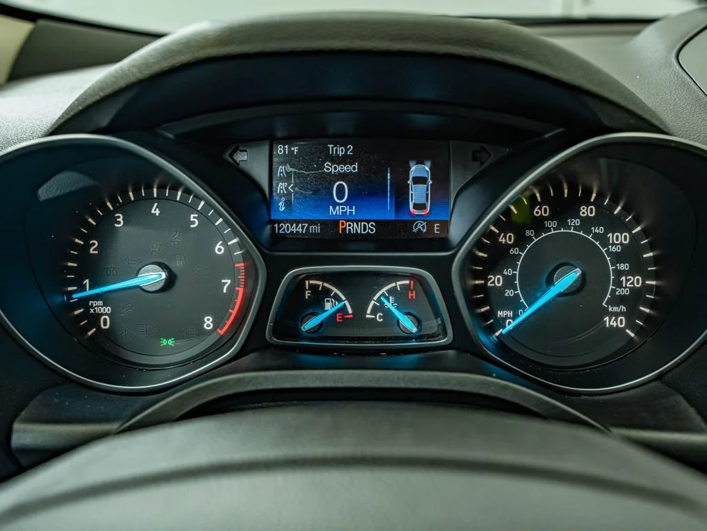 Used 2017 Magnetic Metallic Ford SE image 22