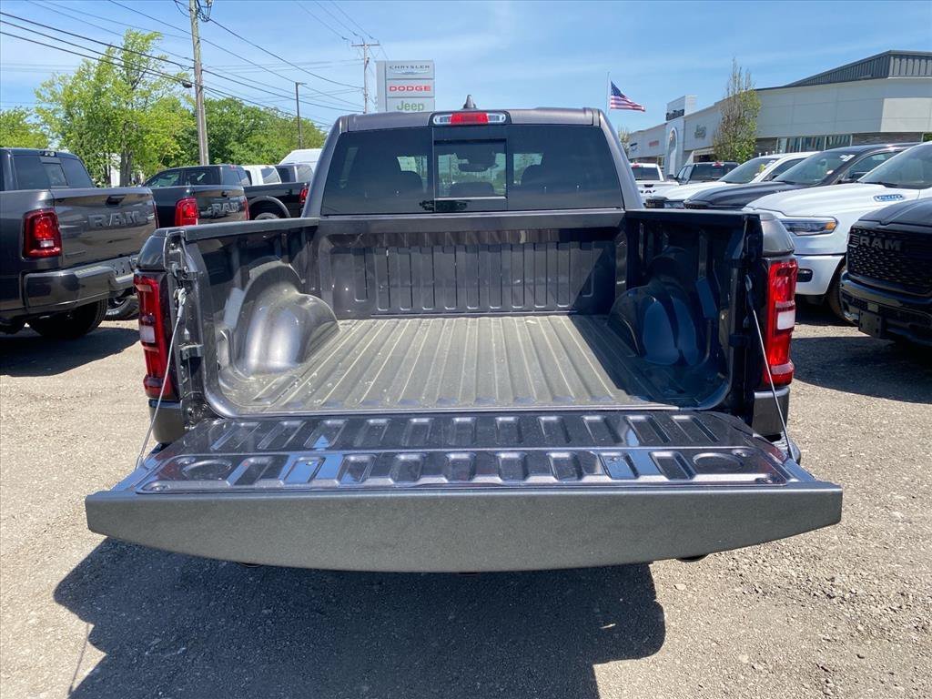 New 2026 Granite Crystal Metallic Clear-Coat Exterior Paint RAM Big Horn/Lone Star image 14