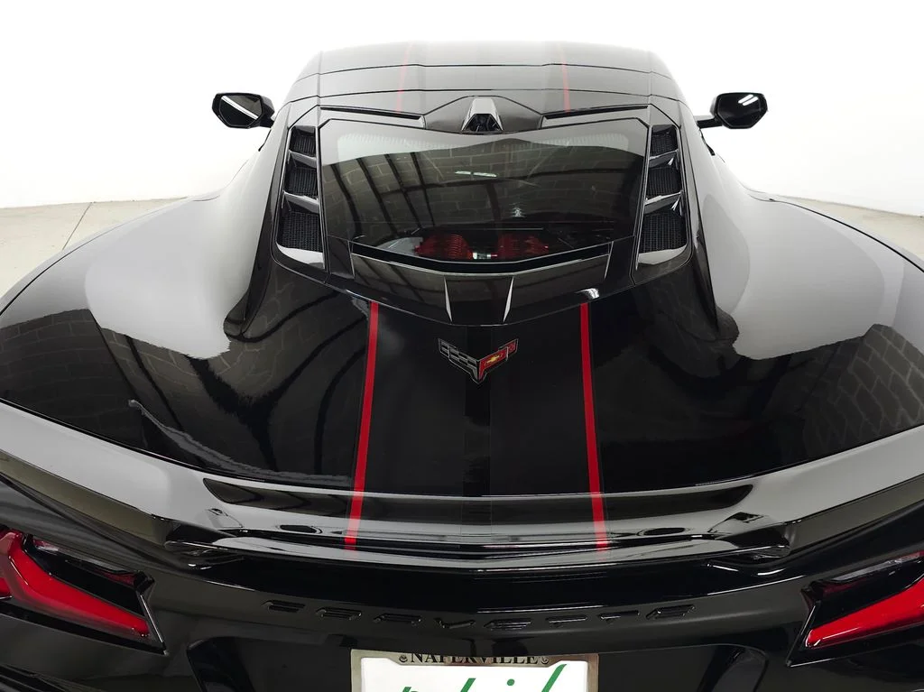 Used 2025 Black Chevrolet Z06 image 5